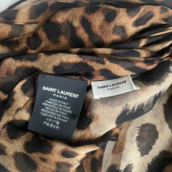 40% OFF! NEW classic silk blouse with leopard print silk bow tie brooch - Picture 7 of 8